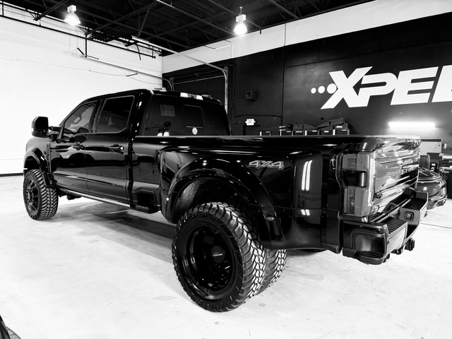 Used 2025 Ford F450 Platinum w/ Camper Package AWD/4WD image 2