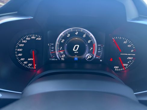 Used 2019 Chevrolet Corvette Stingray Coupe RWD image 13