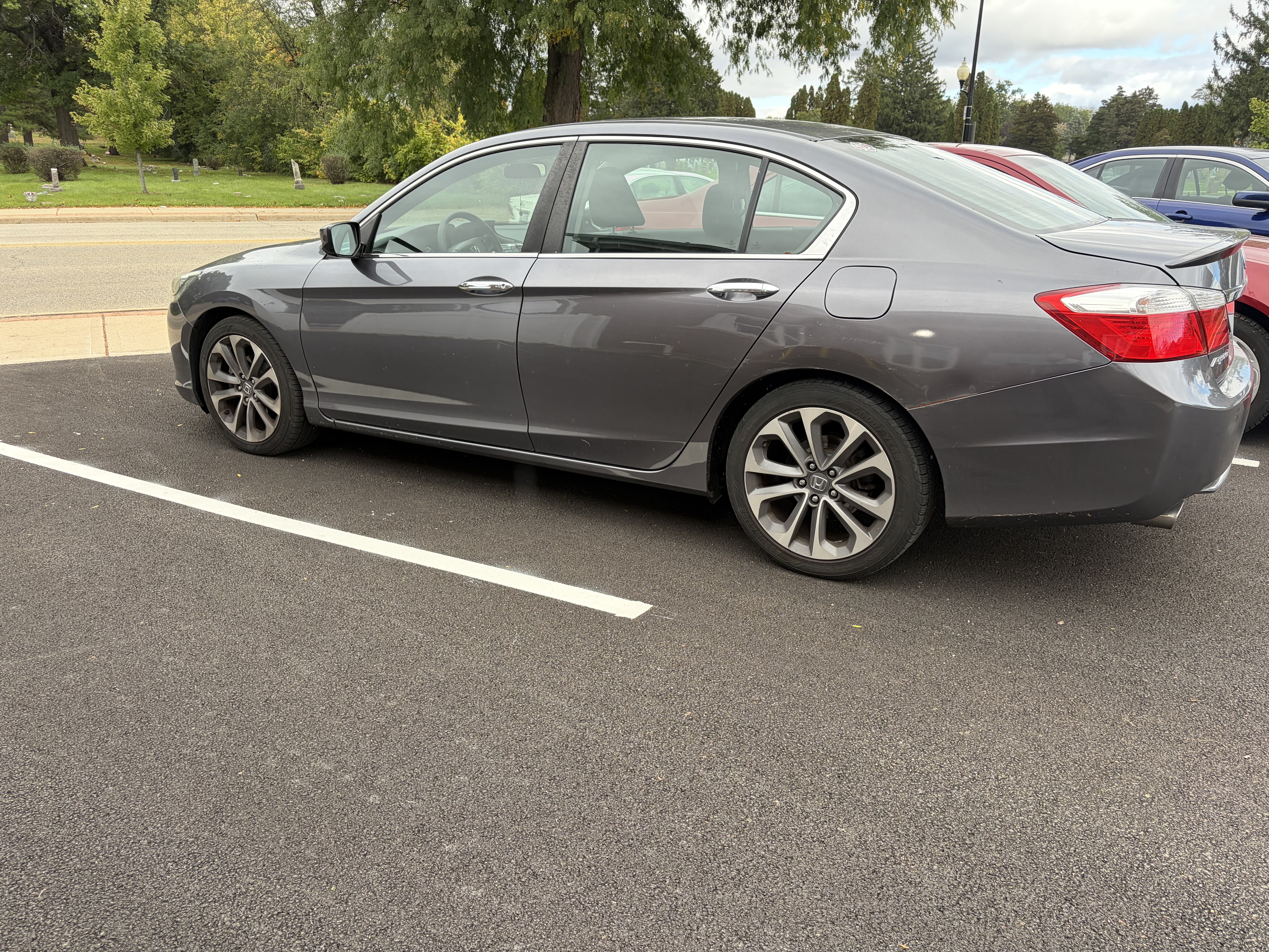Used 2015 Honda Accord Sport image 1