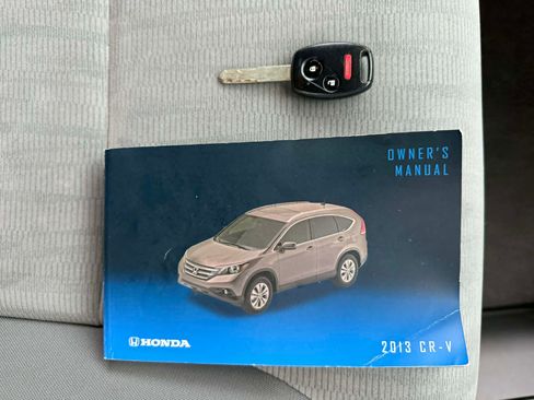 Used 2013 Honda CR-V LX image 17