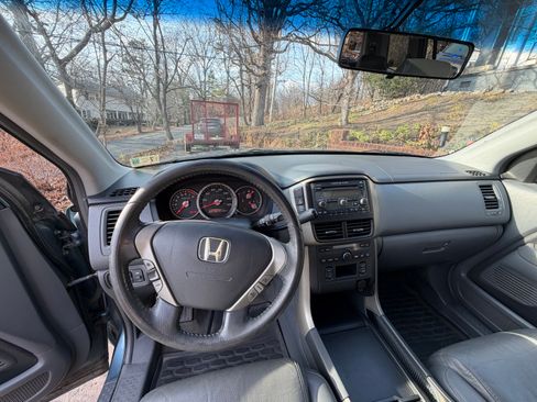 Used 2007 Honda Pilot EX-L image 11