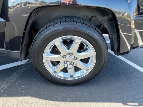 Used 2012 Jeep Liberty Sport image 14