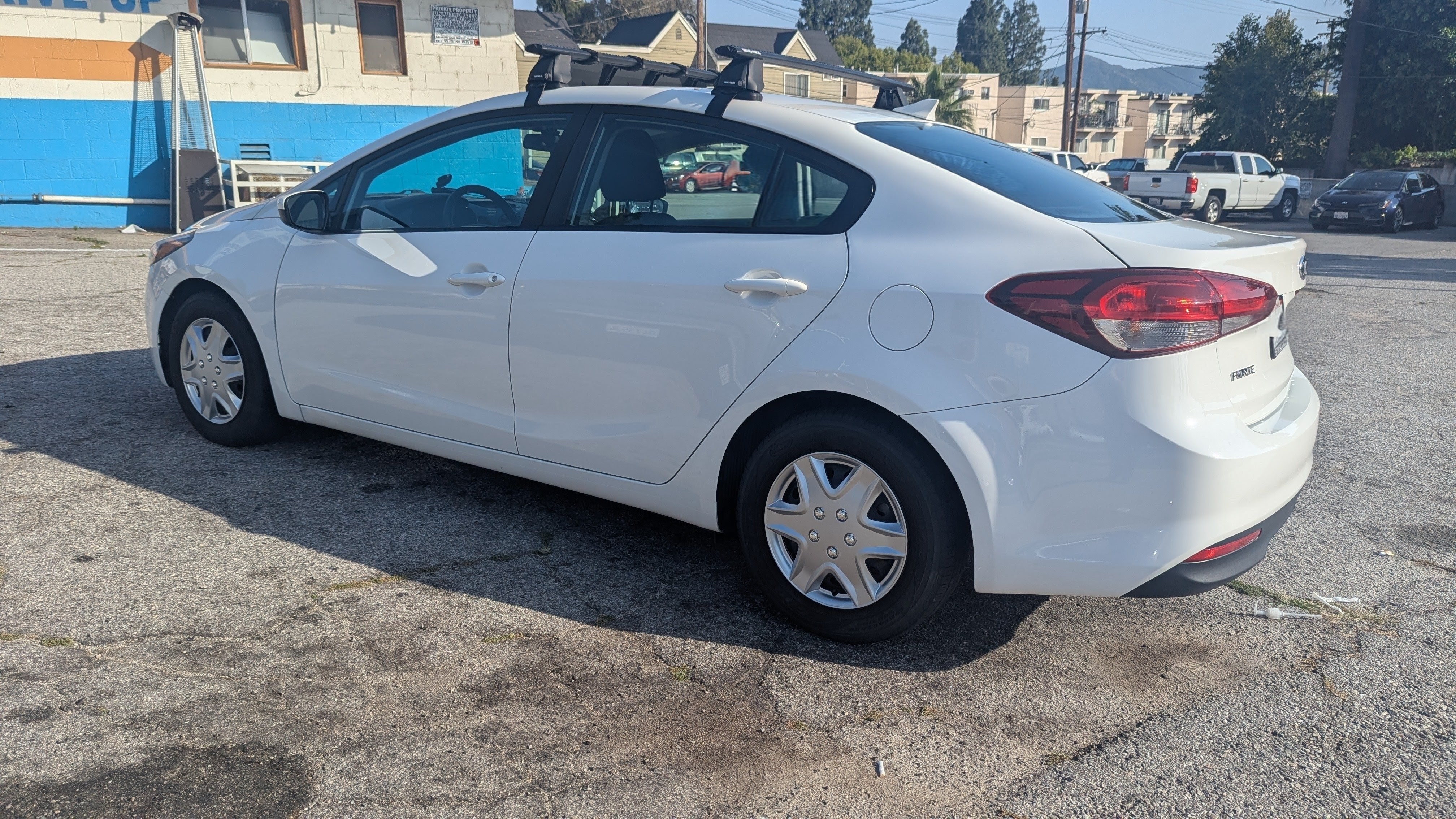 Used 2017 Kia Forte LX FWD image 16
