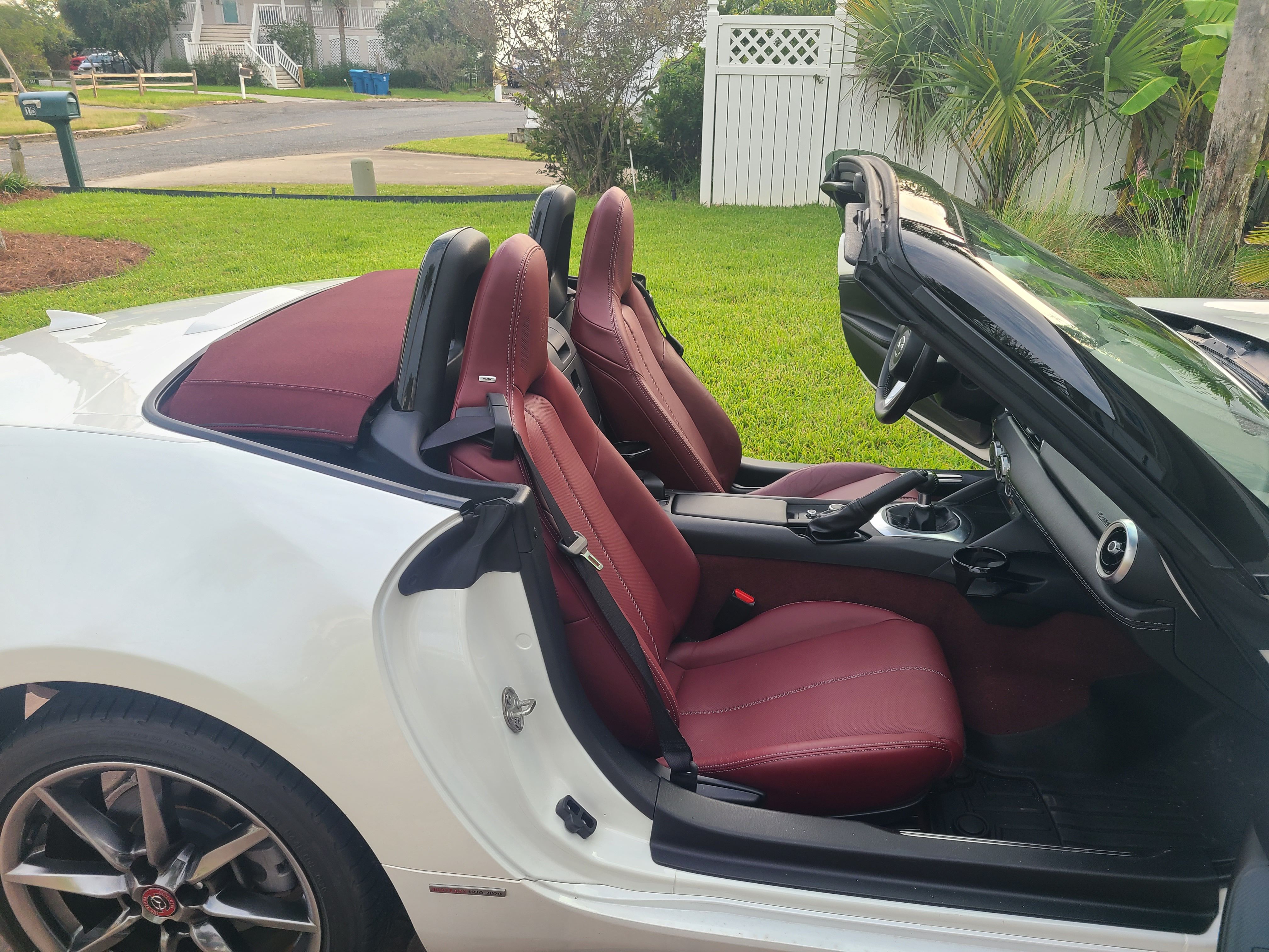 Used 2020 MAZDA MX-5 Miata 100th Anniversary RWD image 5