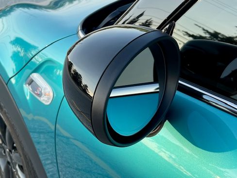 Used 2020 MINI Cooper S w/ Driver Assistance Package FWD image 18