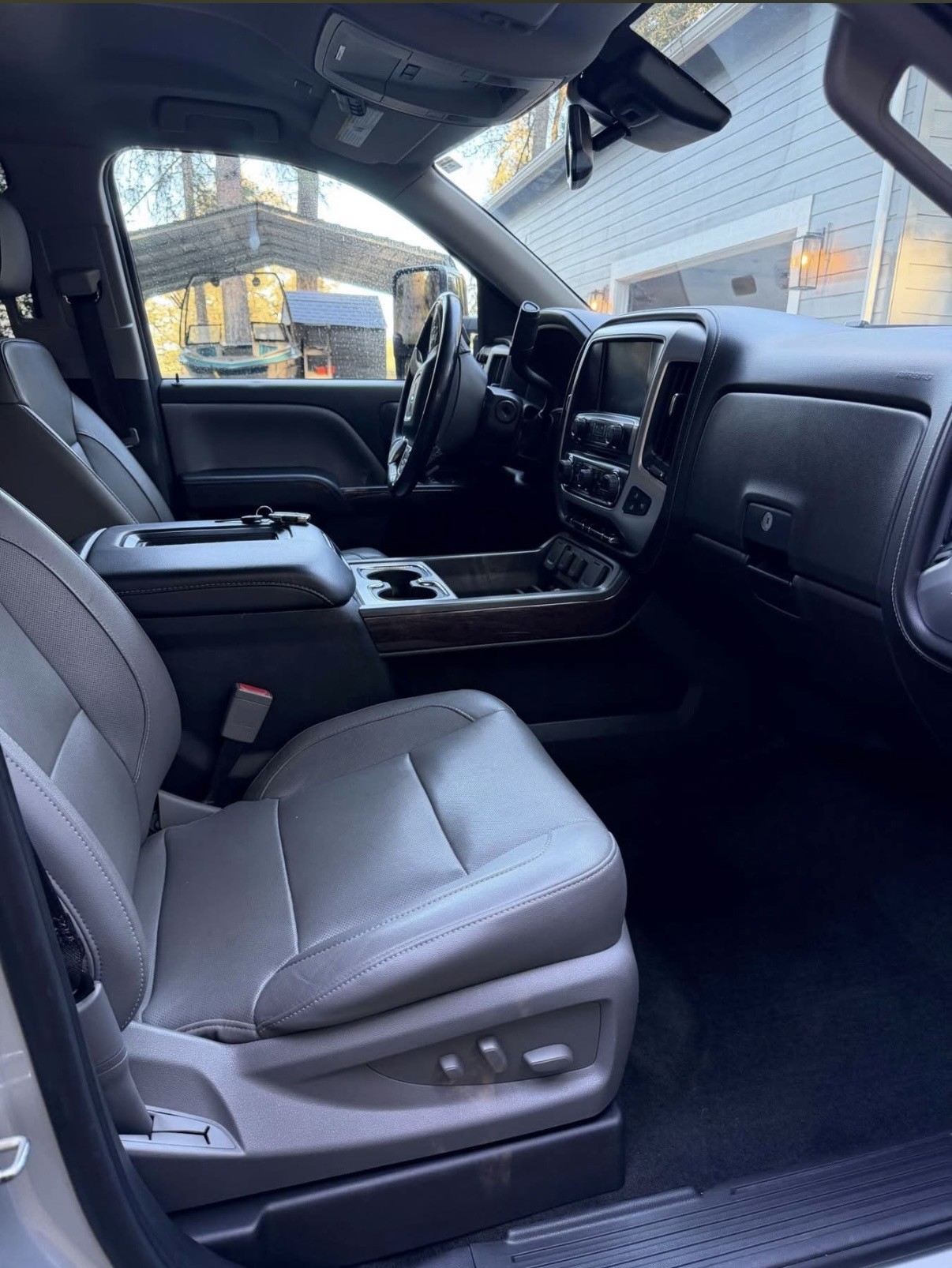 Used 2018 GMC Sierra 1500 SLT AWD/4WD image 14