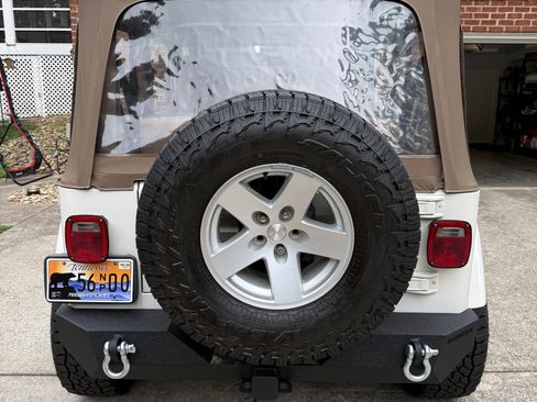 Used 2000 Jeep Wrangler Sahara AWD/4WD image 6