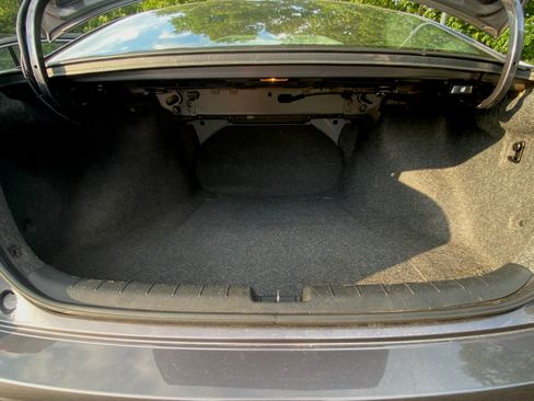 Used 2016 Honda Accord LX image 12