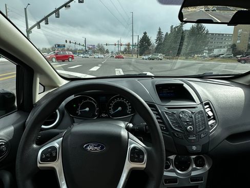 Used 2019 Ford Fiesta SE w/ Cold Weather Package image 2
