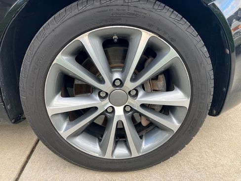 Used 2011 Volvo C70 T5 image 26