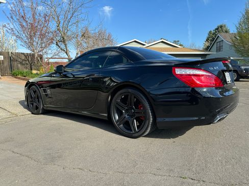 Used 2013 Mercedes-Benz SL 63 AMG image 8