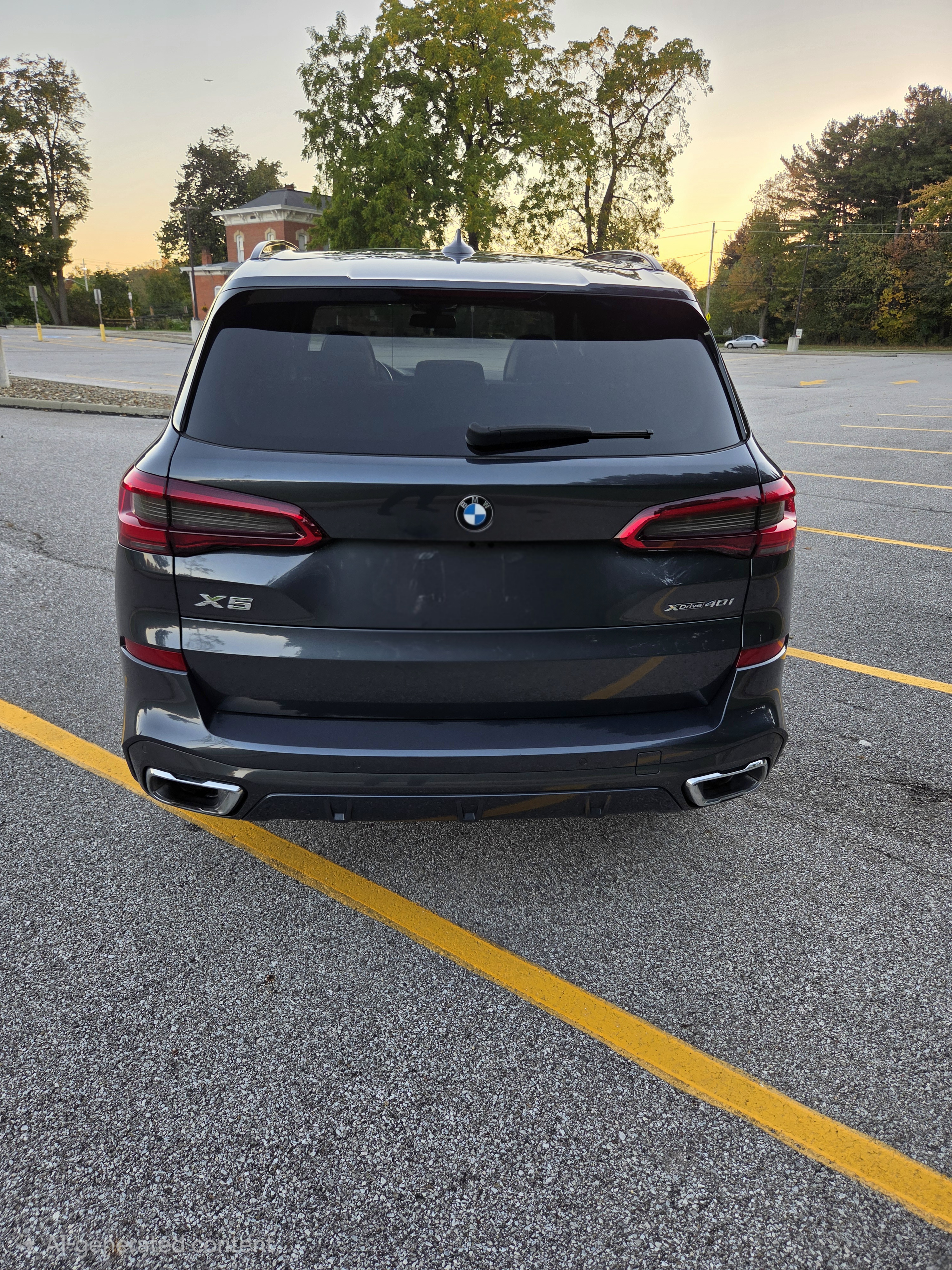 Used 2019 BMW X5 xDrive40i w/ M Sport Package AWD/4WD image 15