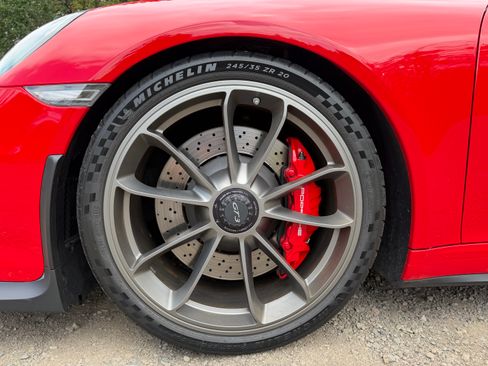 Used 2015 Porsche 911 GT3 RWD image 10