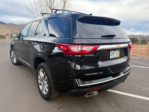 Used 2019 Chevrolet Traverse Premier image 8