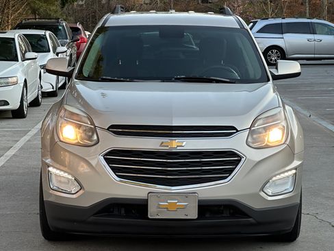 Used 2016 Chevrolet Equinox LT w/ Convenience Package image 2