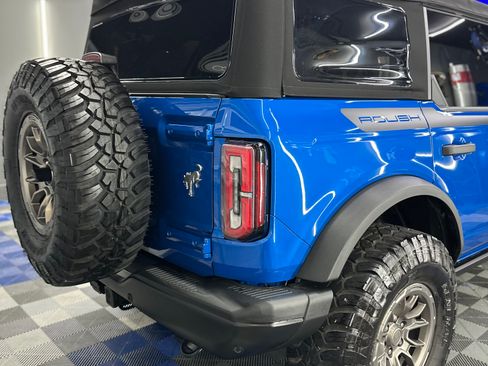 Used 2022 Ford Bronco Badlands AWD/4WD image 9