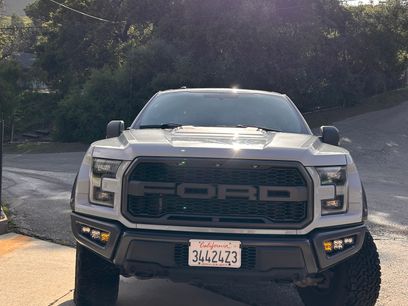 Used 2017 Ford F150 Raptor w/ Equipment Group 801A Mid