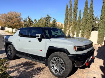 Used 2025 GMC Hummer EV 3X w/ LPO, Illumination Package