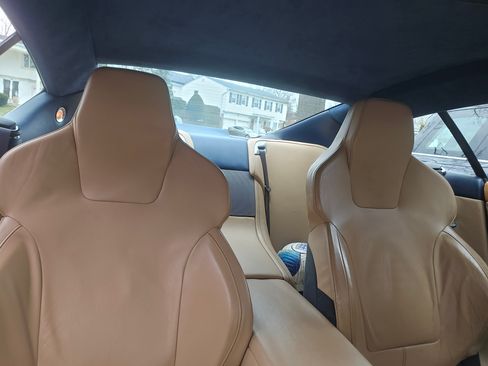 Used 2005 Aston Martin DB9 Coupe 2D image 6