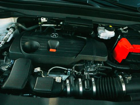 Used 2024 Acura RDX SH-AWD w/ Technology Package image 9