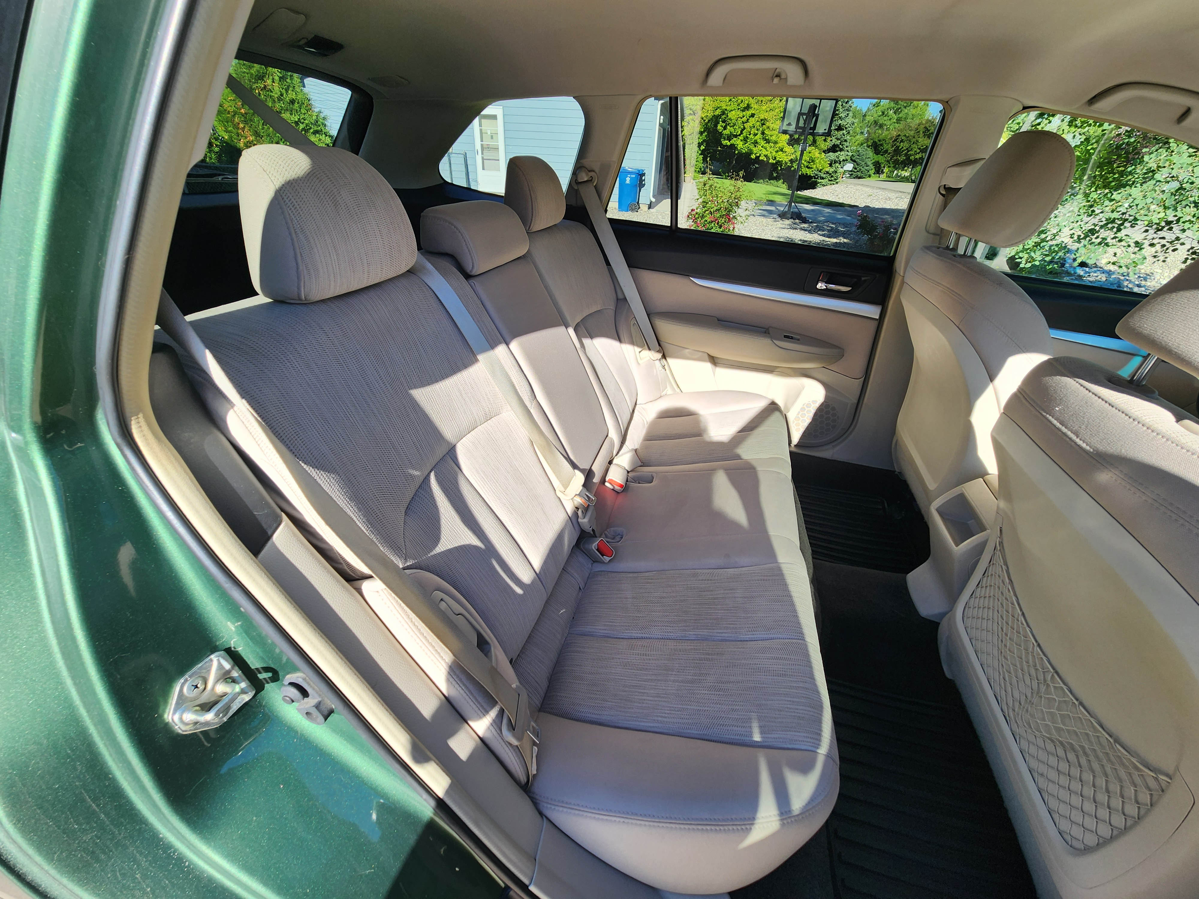 Used 2014 Subaru Outback 2.5i Premium AWD/4WD image 6