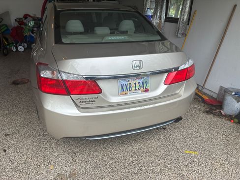 Used 2013 Honda Accord LX image 2