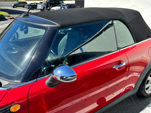 Used 2010 MINI Cooper Convertible image 15