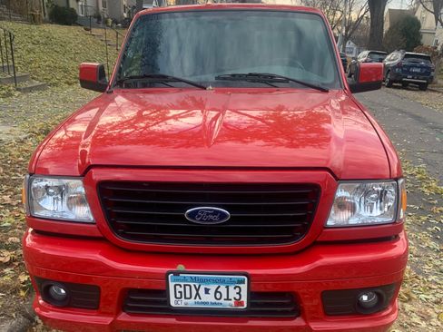 Used 2007 Ford Ranger XLT image 2
