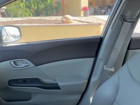 Used 2012 Honda Civic Natural Gas image 8