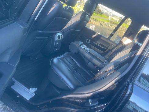 Used 2009 Land Rover Range Rover Supercharged image 15