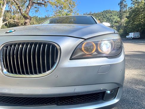 Used 2012 BMW 740i RWD image 5