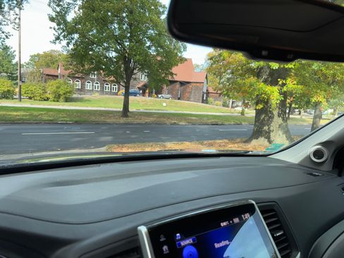 Used 2017 Honda Pilot EX-L image 12