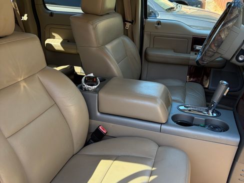 Used 2008 Ford F150 Lariat image 11