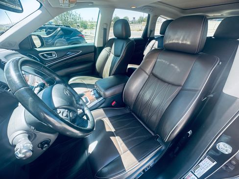 Used 2018 INFINITI QX60 FWD w/ Deluxe Technology Package image 14