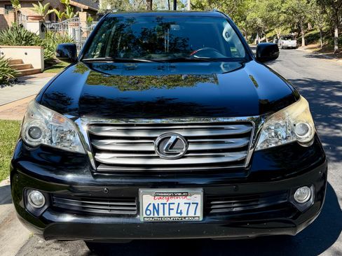 Used 2011 Lexus GX 460 w/ Convenience Pkg AWD/4WD image 6