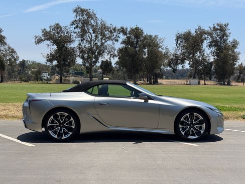 Used 2021 Lexus LC 500 Convertible w/ Touring Package RWD image 11