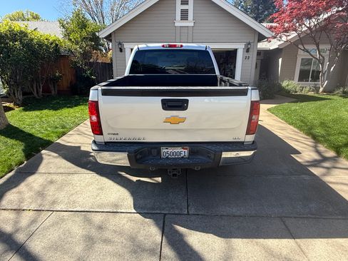 Used 2012 Chevrolet Silverado 1500 LTZ w/ LTZ Plus Package image 5