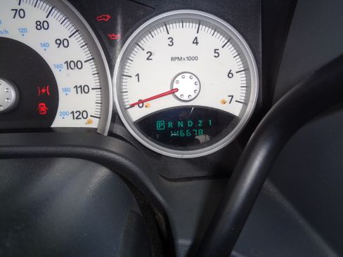 Used 2005 Dodge Durango SLT w/ Interior Convenience Group image 8