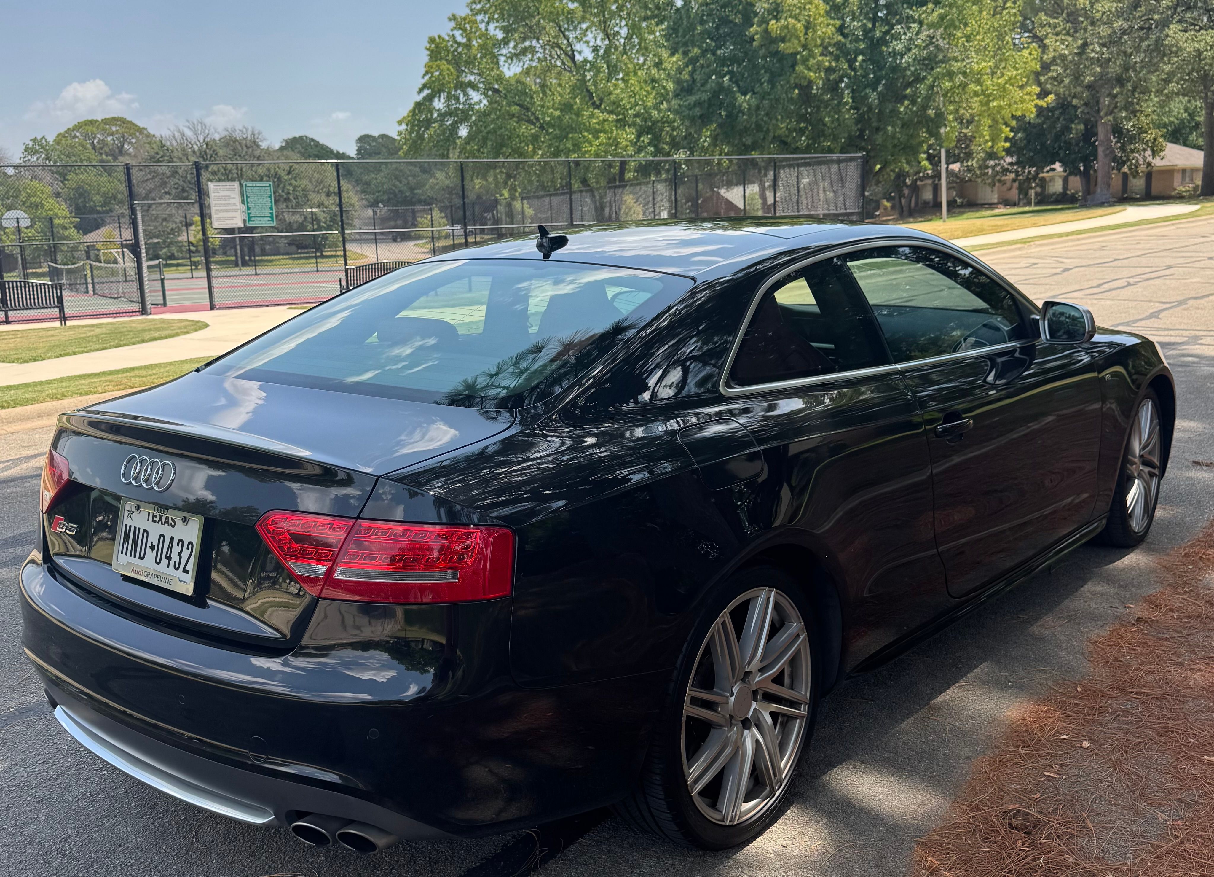 Used 2010 Audi S5 Prestige AWD/4WD image 5