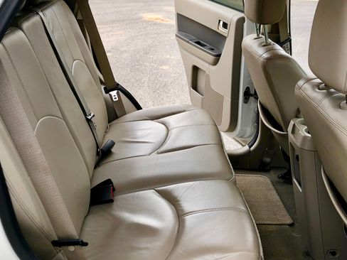 Used 2011 Mercury Mariner Premier w/ 202A Rapid Spec Order Code image 12