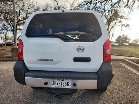 Used 2011 Nissan Xterra S image 6