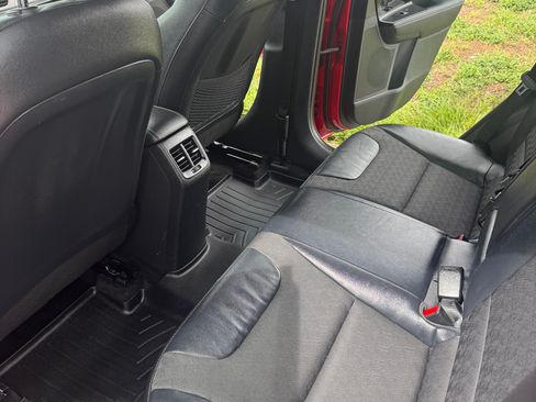 Used 2019 Kia Niro EX FWD image 18