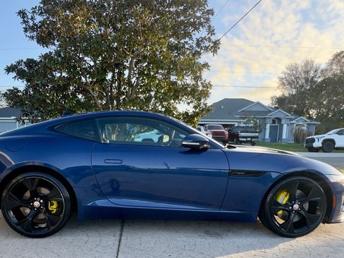 Used 2021 Jaguar F-TYPE Coupe image 11