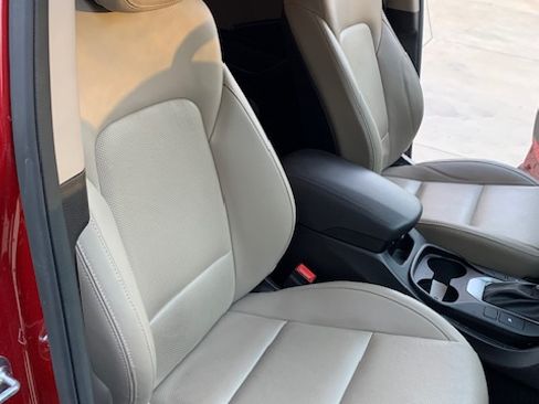 Used 2018 Hyundai Santa Fe SE w/ SE Premium Package 02 image 17