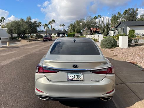Used 2019 Lexus ES 350 Ultra Luxury image 22