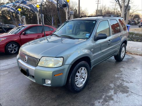 Used 2007 Mercury Mariner Luxury image 2