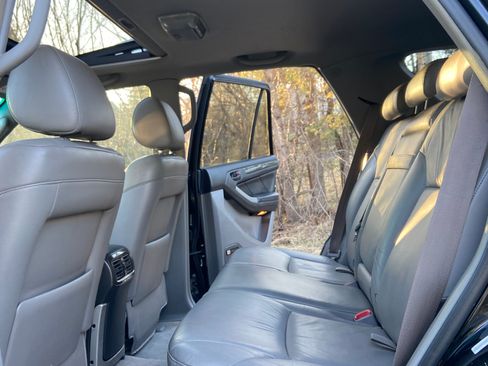 Used 2003 Toyota 4Runner Limited image 11
