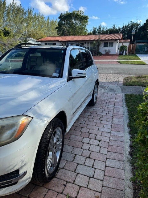 Used 2013 Mercedes-Benz GLK 350 2WD image 1