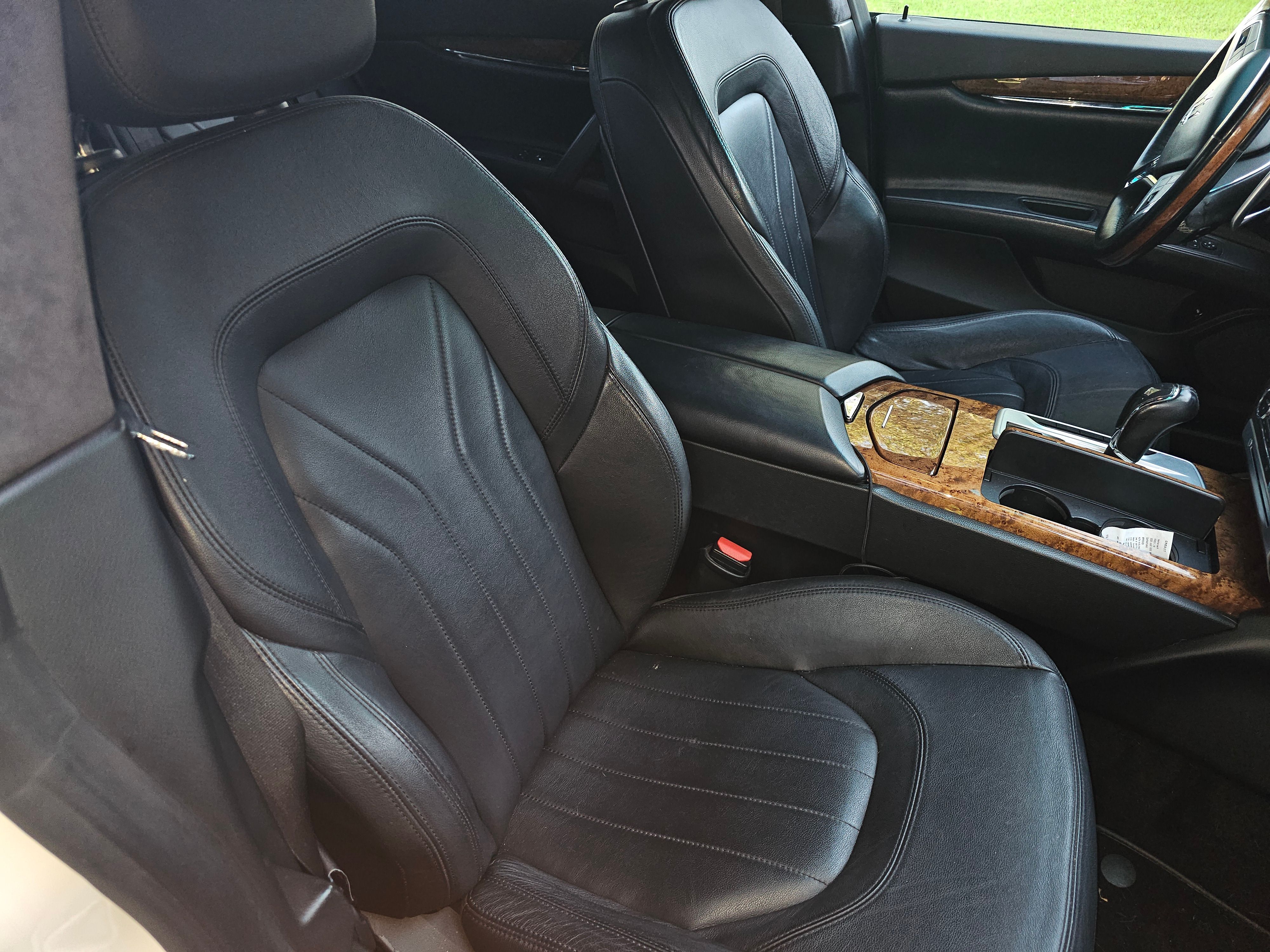Used 2014 Maserati Quattroporte GTS RWD image 9