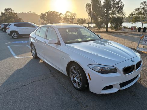 Used 2013 BMW 528i Sedan RWD image 13